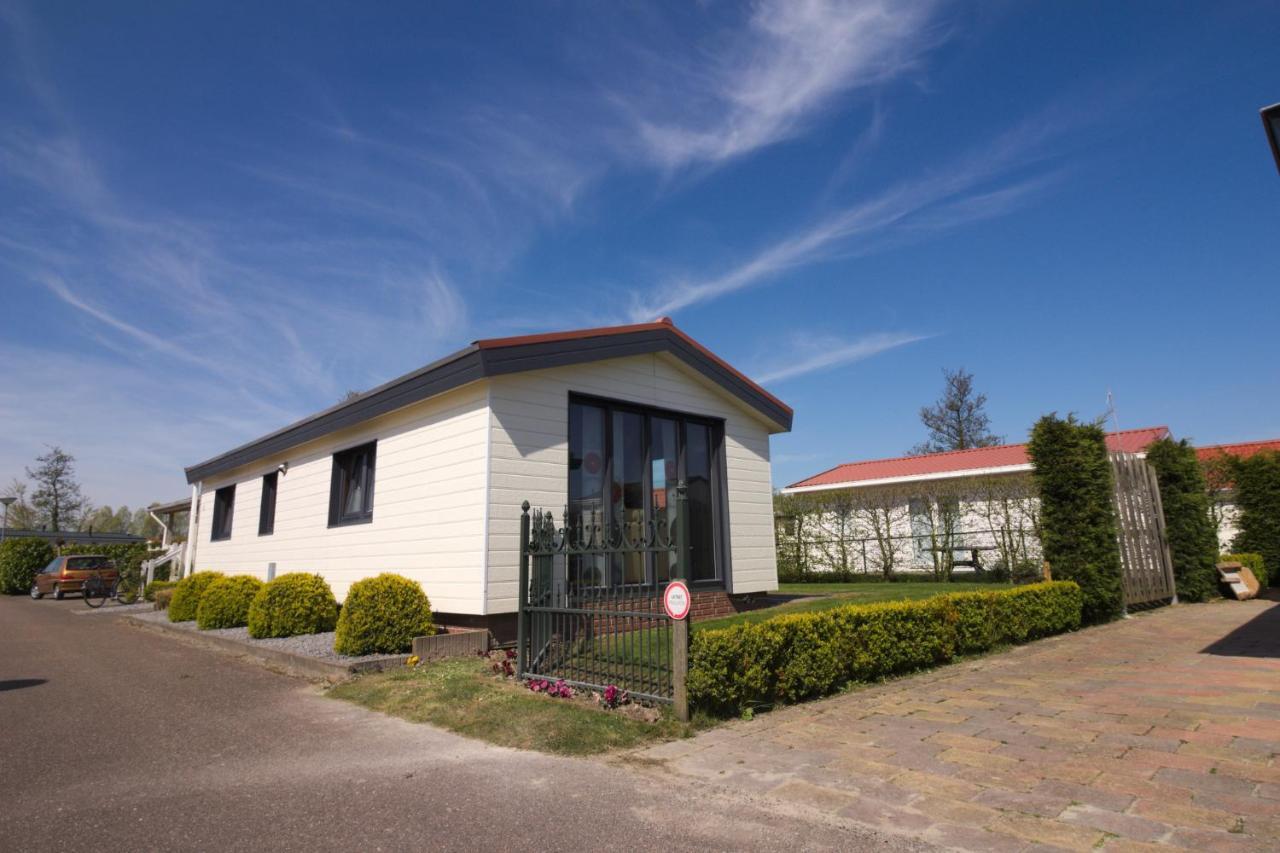 Chaletparc Krabbenkreek Zeeland - Chalet 130 Sint Annaland Exterior photo